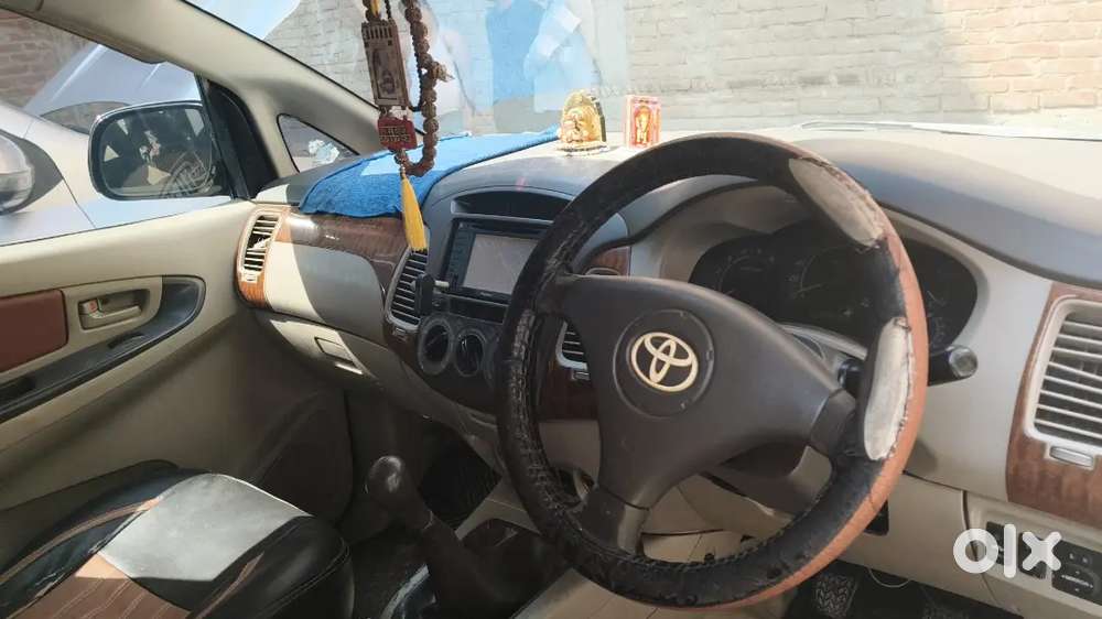 Toyota Innova 2009 Diesel Well Maintained