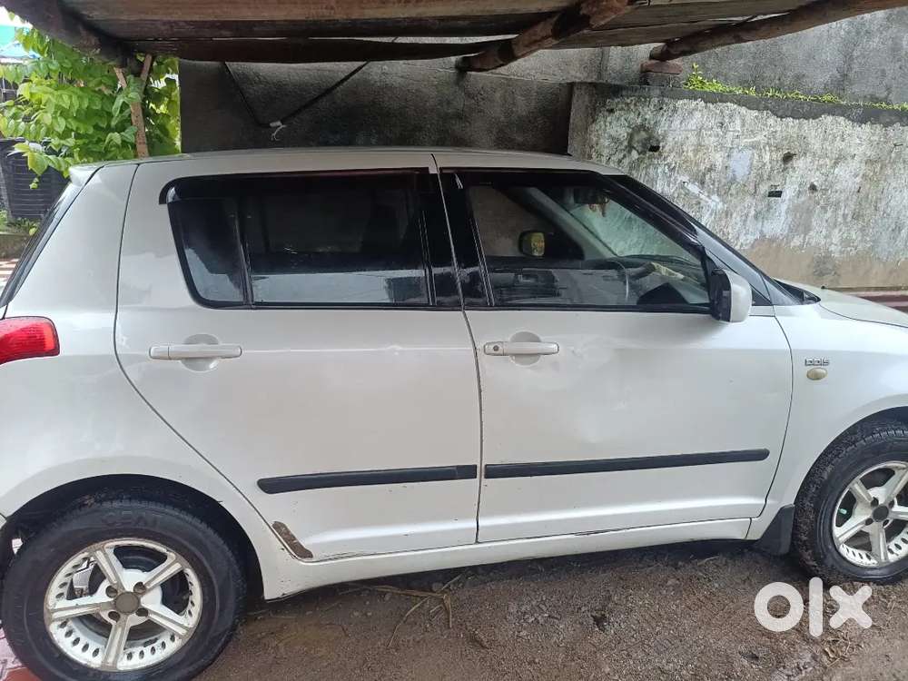 Maruti Suzuki Swift 2009 Diesel 165000 Km Driven