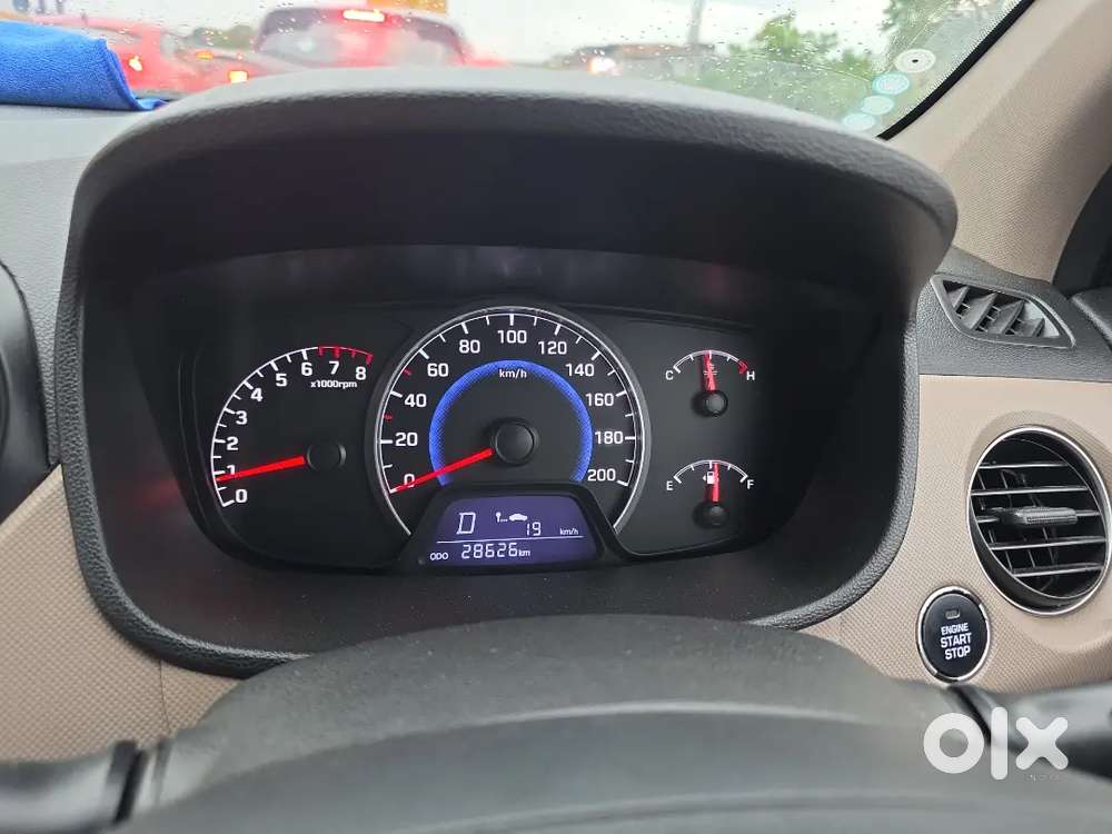Hyundai Grand I10 At 2015 Petrol