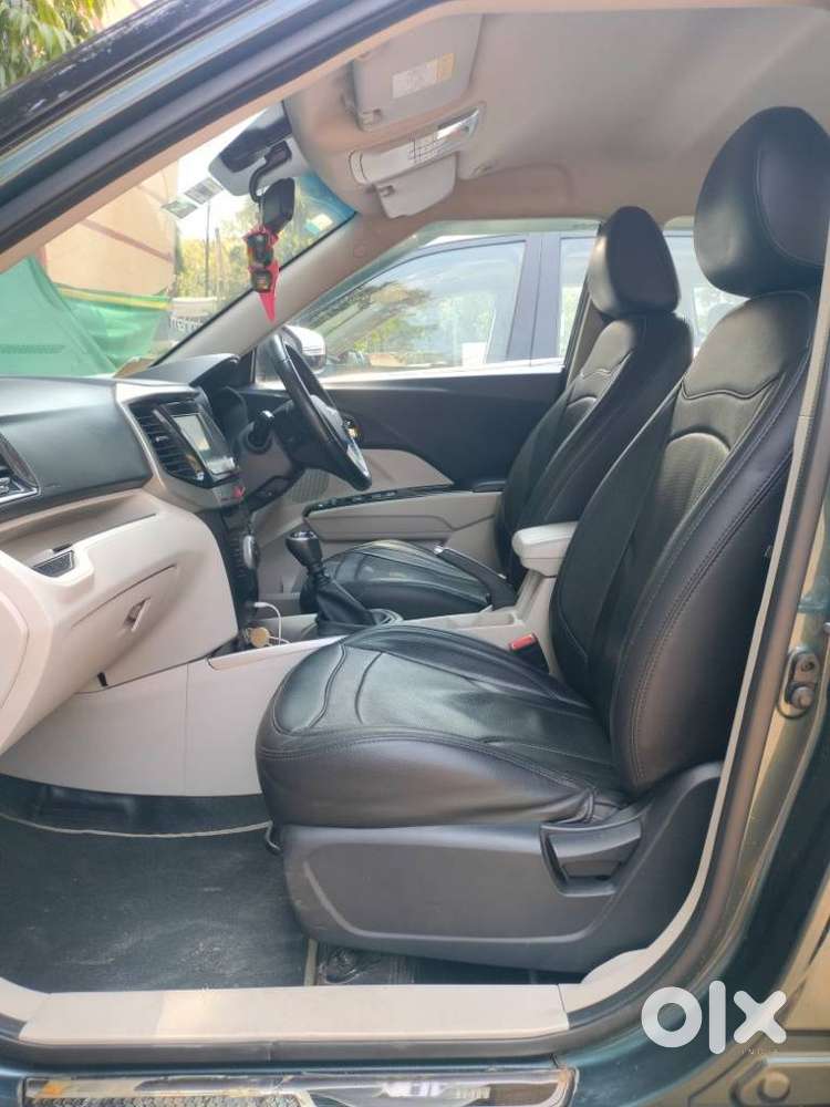 Mahindra Xuv300 W8, 2019, Petrol