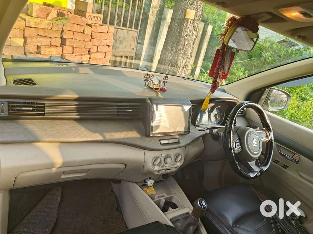 Maruti Suzuki Ertiga Petrol 2025