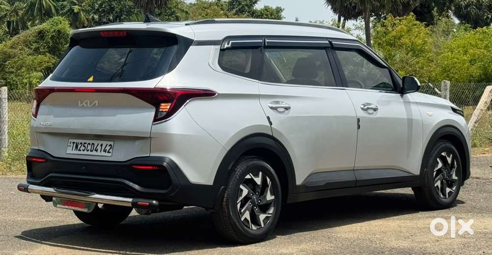 Kia Carens 1.5 Premium 7 Str, 2023, Petrol