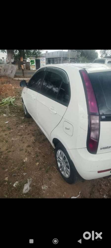Tata Indica Vista Quadrajet Ls, 2011, Diesel