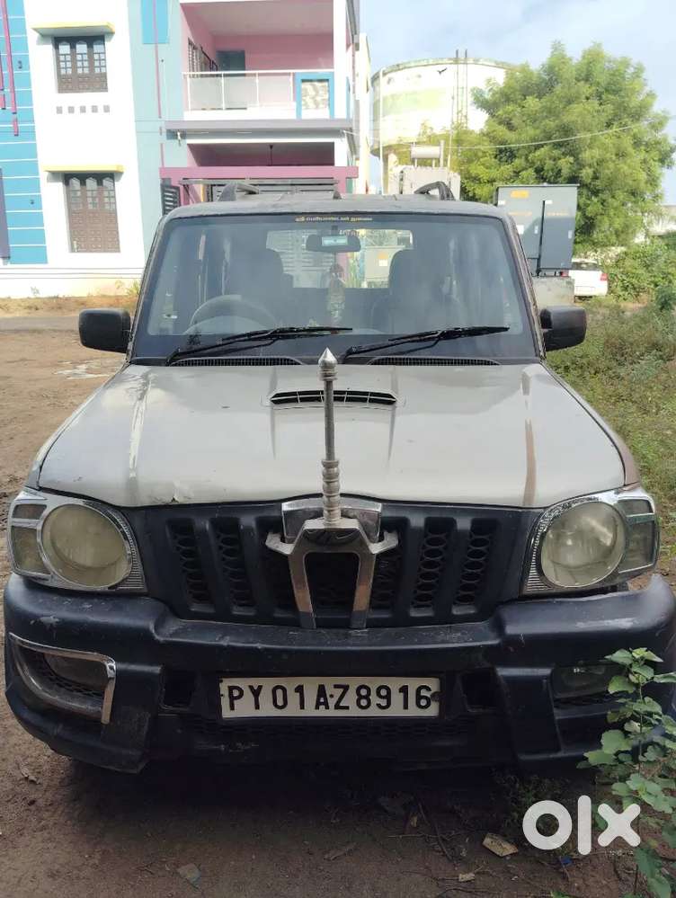 Mahindra Scorpio Classic 2009 Diesel 196000 Km Driven