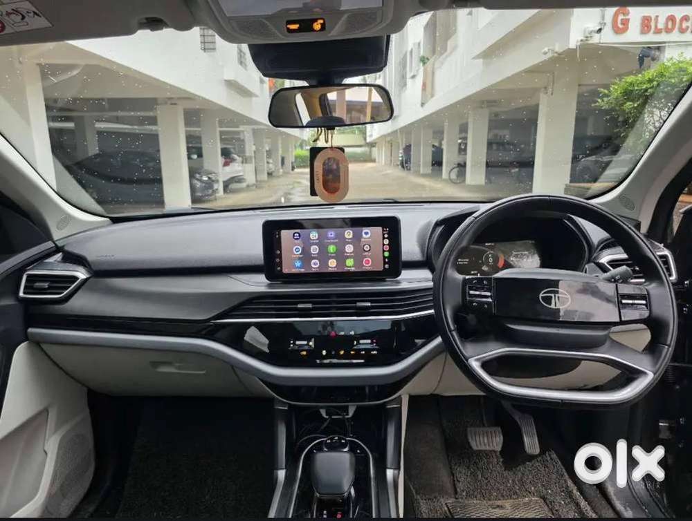 Tata Safari Pure + S (at)