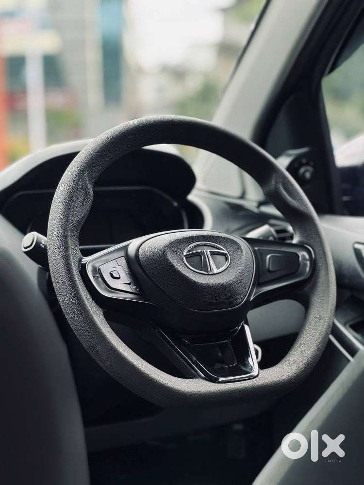 Tata Tiago, 2022, Petrol