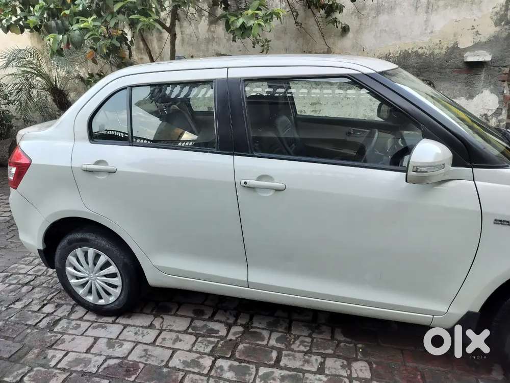 Brand New Condition Maruti Suzuki Dzire 2017 Diesel 79000 Km Driven