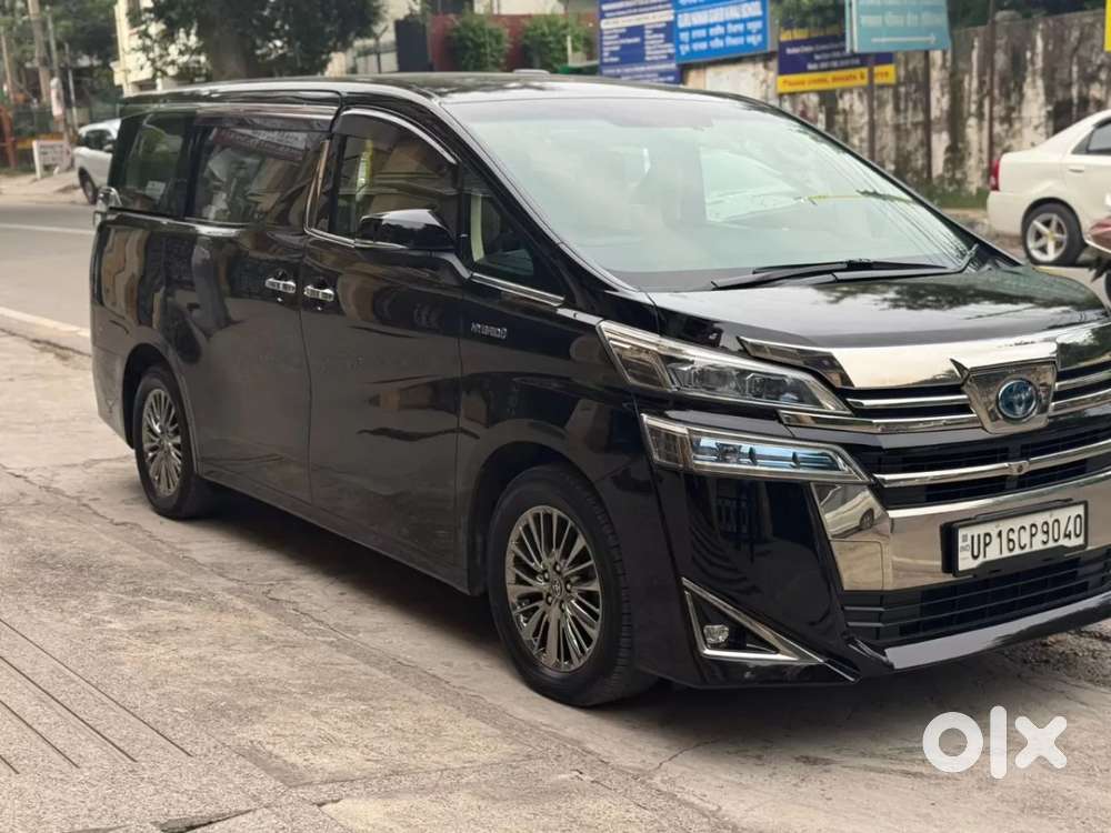 Toyota Vellfire 2.5 Hybrid, 2020, Petrol