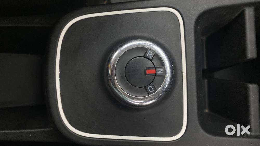 Renault Kwid 2019-ongoing 1.0 Climber Amt, 2024, Petrol
