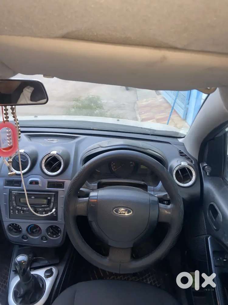 Ford Figo 2015 Diesel 87000 Km Driven