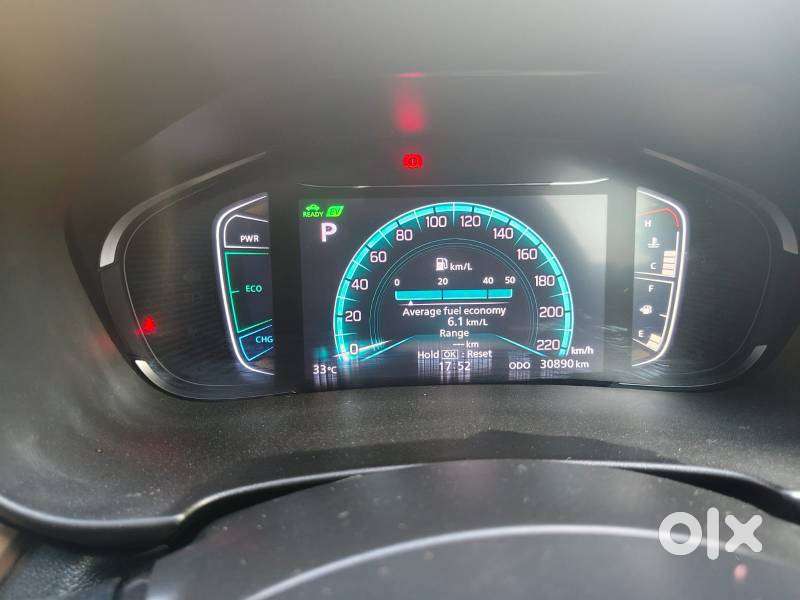 Maruti Suzuki Grand Vitara 1.5 Alpha Smart Hybrid At, 2023, Petrol