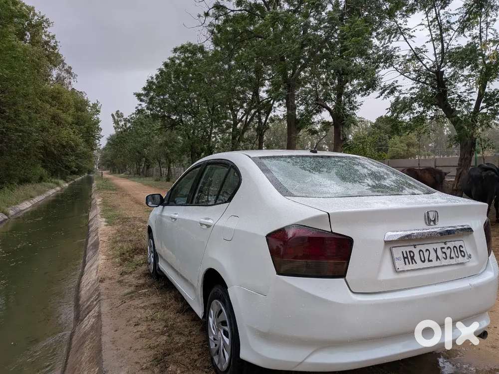 Honda City 2011 Model 2031 Tk Passing New Insurance New Pollution 3rd