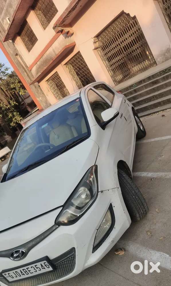Hyundai I20 2012 Diesel Top Model - Well Maintained Gud Condition