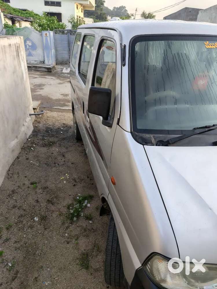 Maruti Suzuki Eeco 2011 Manual Petrol