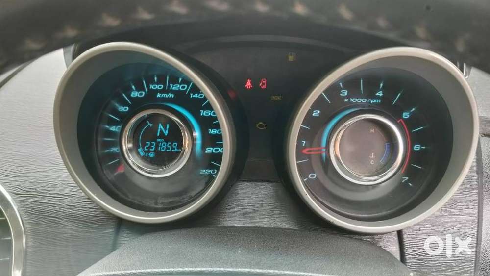Mahindra Xuv500 2.2 W10, 2015, Diesel