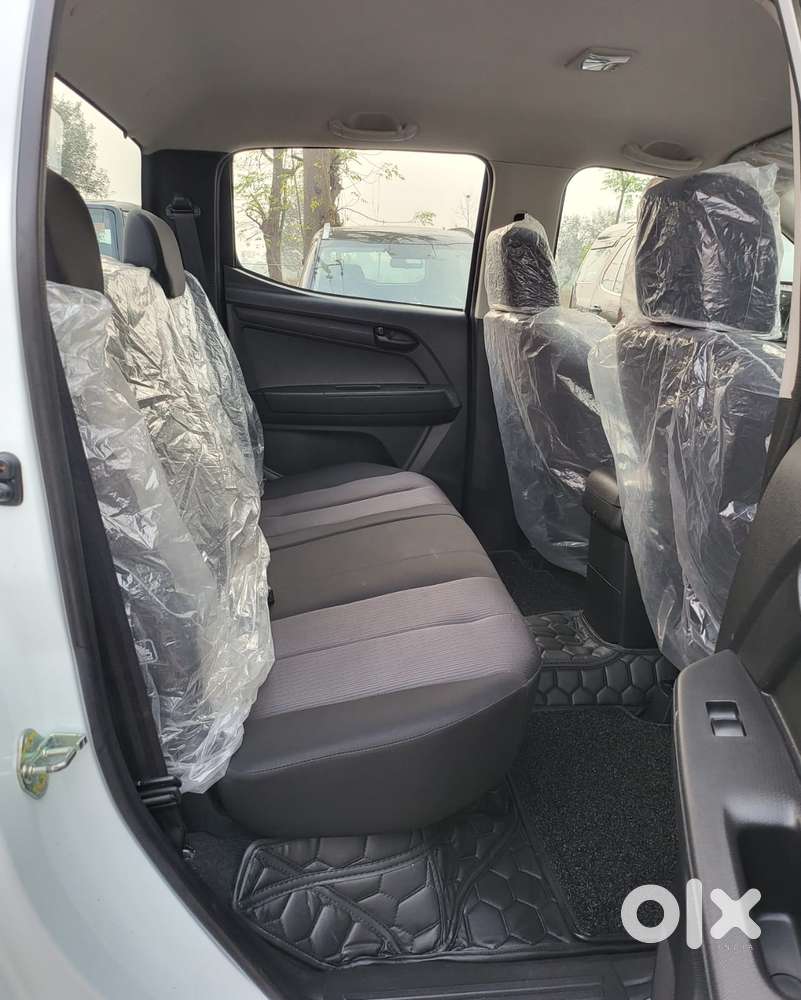 Isuzu Hi-lander 4x2 Mt, 2022, Diesel