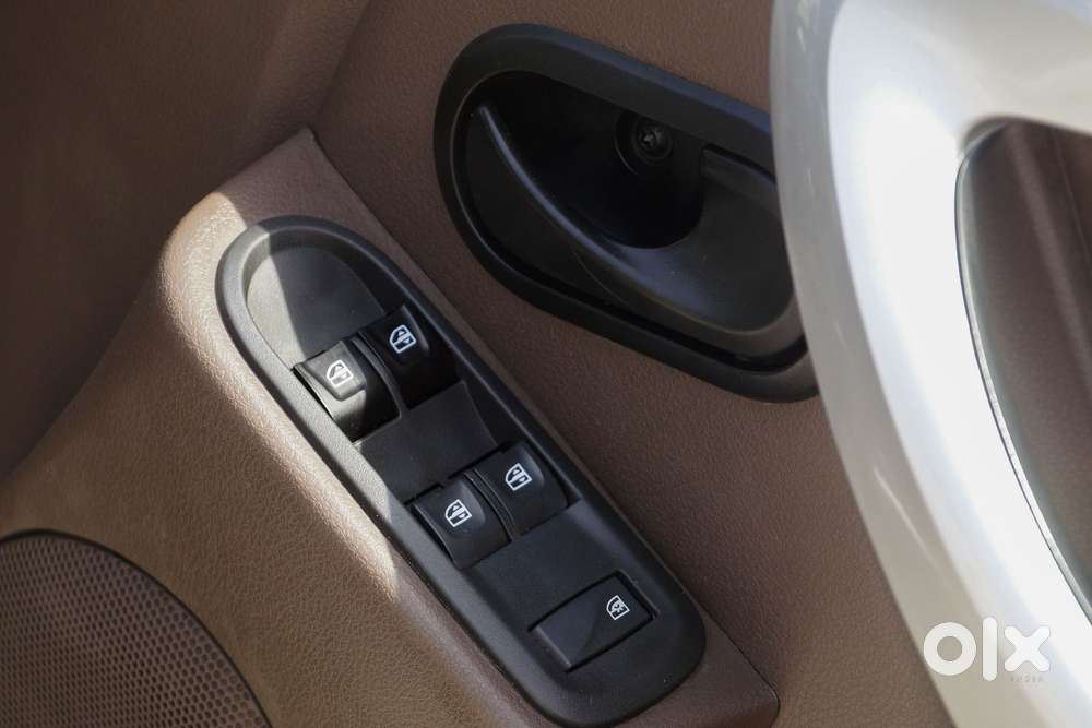 Renault Duster 1.5 Petrol Rxe, 2017, Petrol