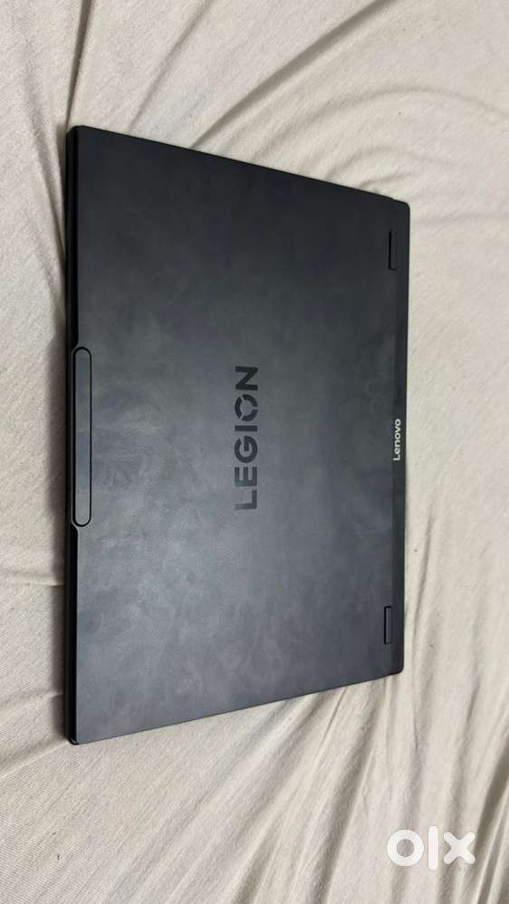 Lenovo Legion 5i i7 + RTX 5060 | OLED 165Hz | Like New