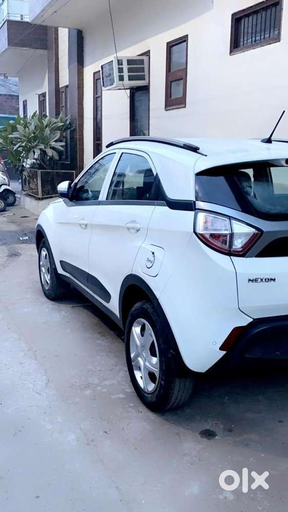 Tata Nexon 2018 Petrol Well Maintained