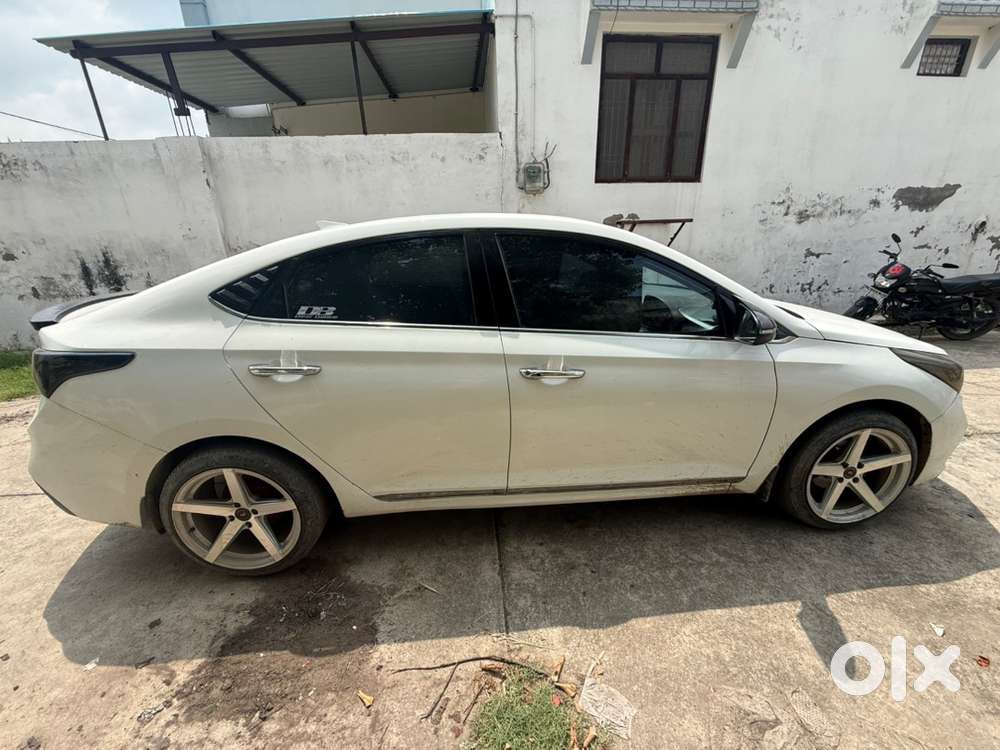 Hyundai Verna Petrol 2019