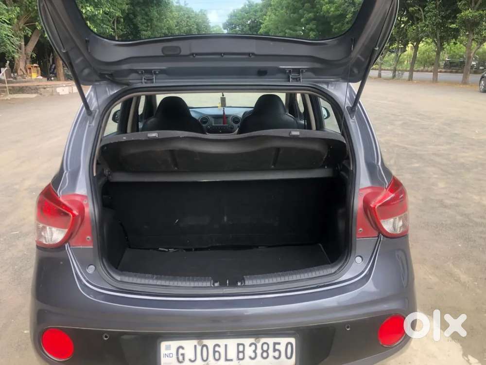 Hyundai Grand I10 Sportz 1.2 Kappa Vtvt, 2017, Petrol