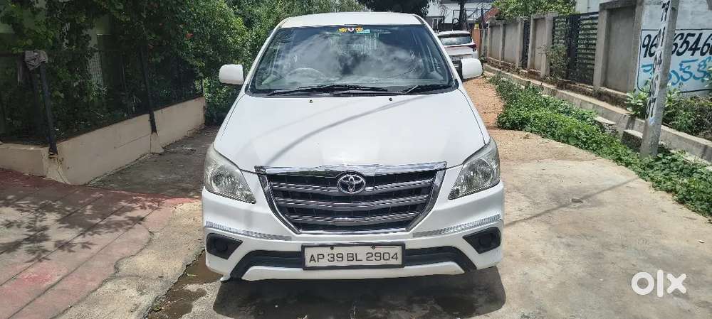 Toyota Innova 2.5 Gx 2010