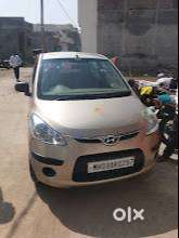 Hyundai I10 Era - 1 Lakh