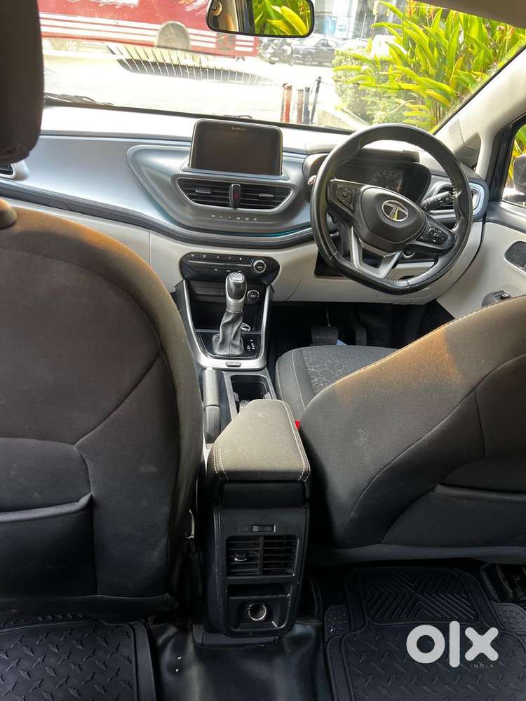 Tata Altroz 1.2 Xza Petrol Dct, 2022, Petrol