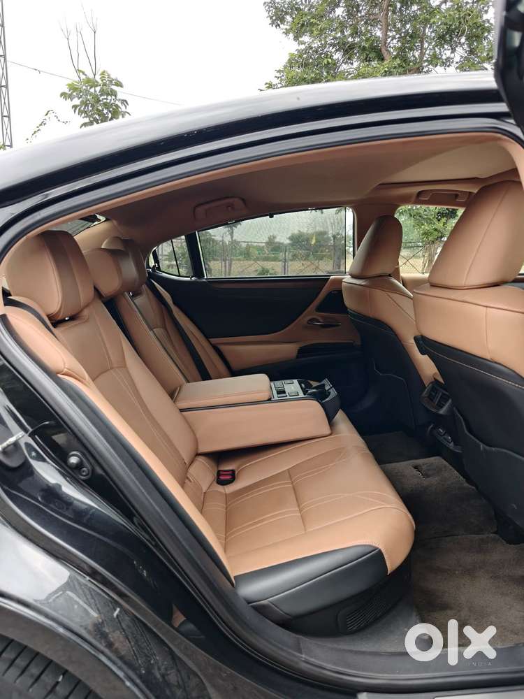 Lexus Es 300h, 2022, Petrol