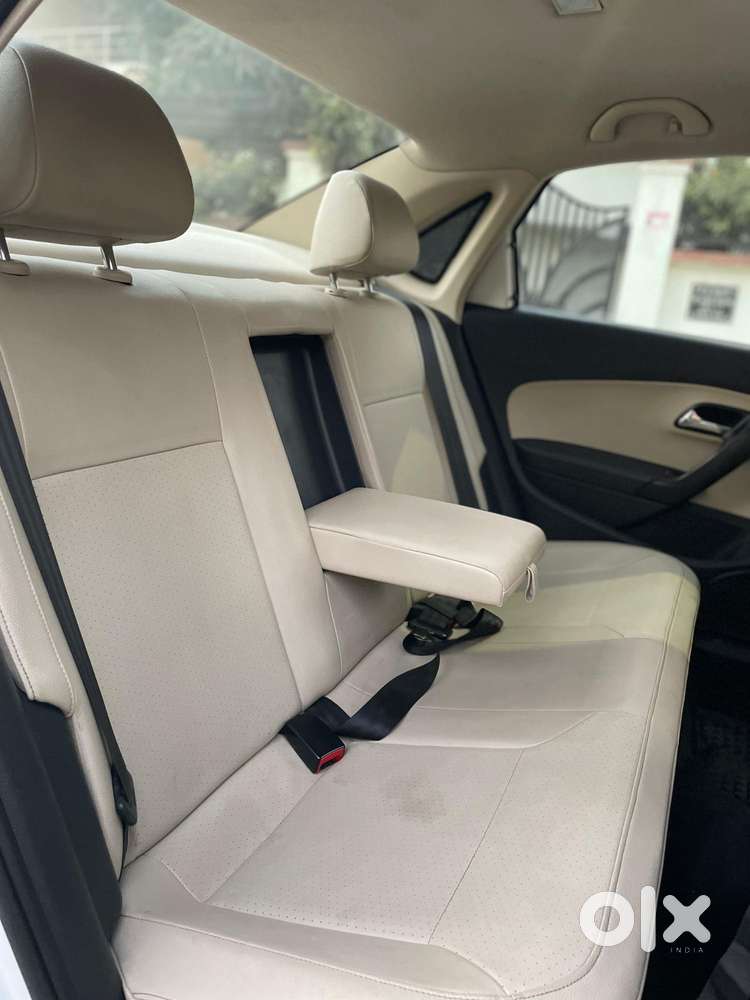 Skoda Rapid [2016-2020] 1.5 Style Plus Tdi At, 2017, Diesel