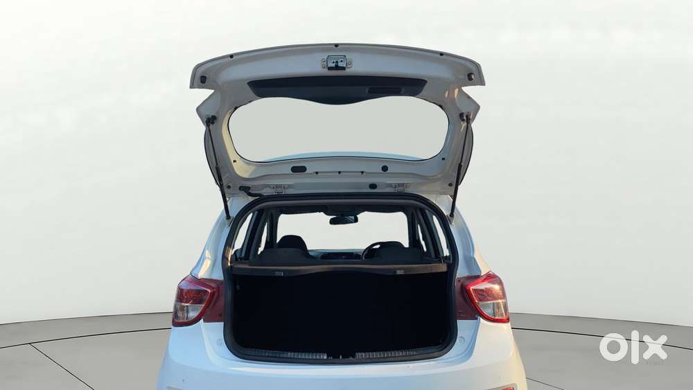 Hyundai Grand I10 1.2 Sportz Prime Edition Vtvt, 2016, Petrol