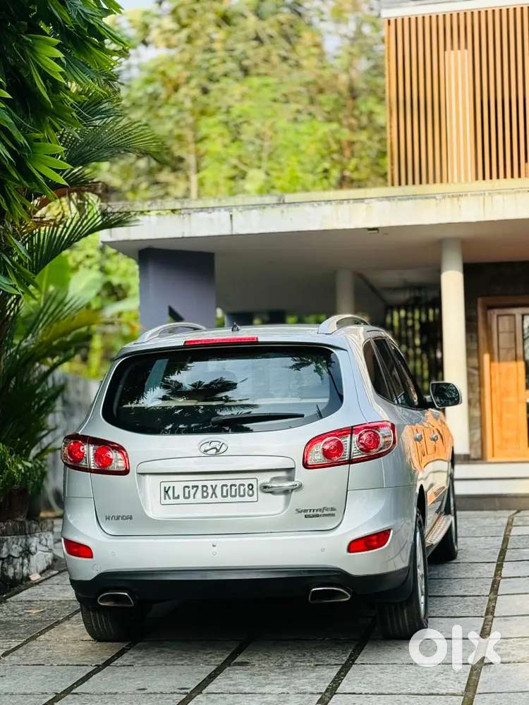 Hyundai Santa Fe 2013 Diesel Well Maintained