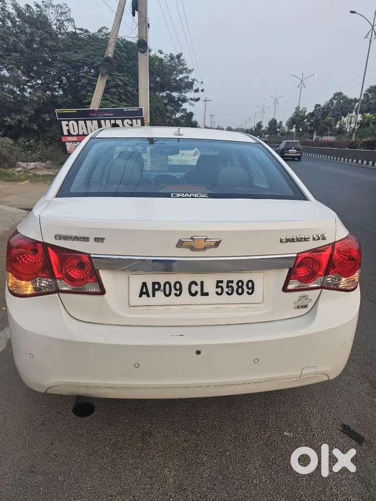 Chevrolet Cruze 2014 Diesel 100000 Km Driven