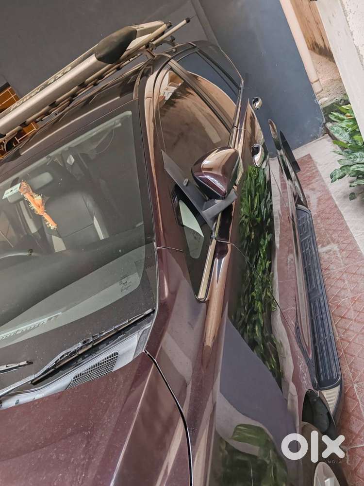 Toyota Innova Crysta 2.4 G 7 Str Bs-vi,  2018 Model