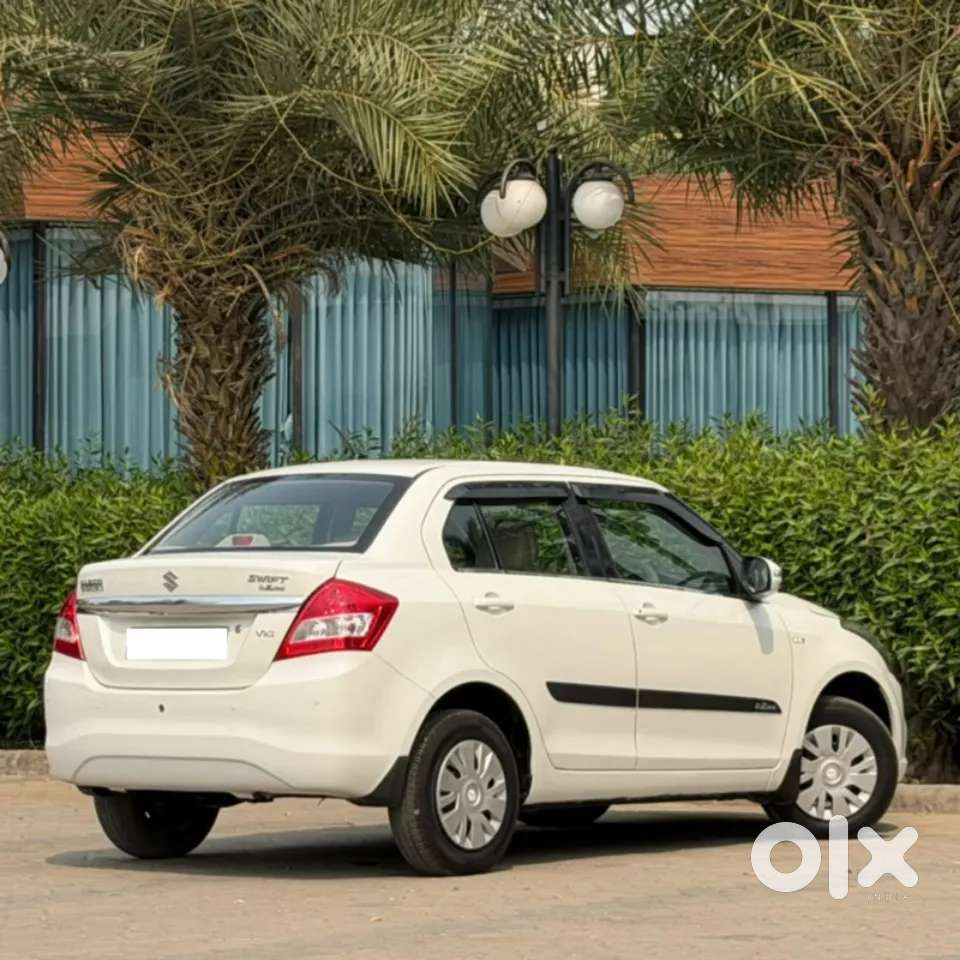 Maruti Suzuki Swift Dzire 1.3 Vxi, 2015, Petrol