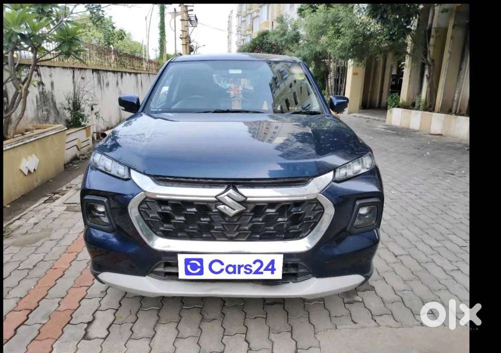 Maruti Suzuki Grand Vitara 2024 Petrol Well Maintained