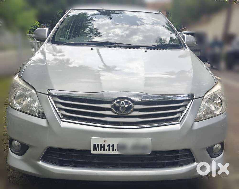 Toyota Innova 2.5 E Diesel Ps 7-seater, 2013, Diesel