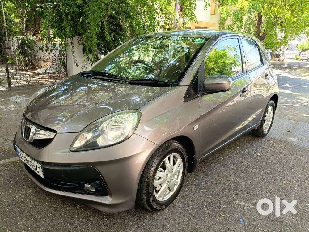 Honda Brio 2011-2013 V Mt, 2012, Petrol