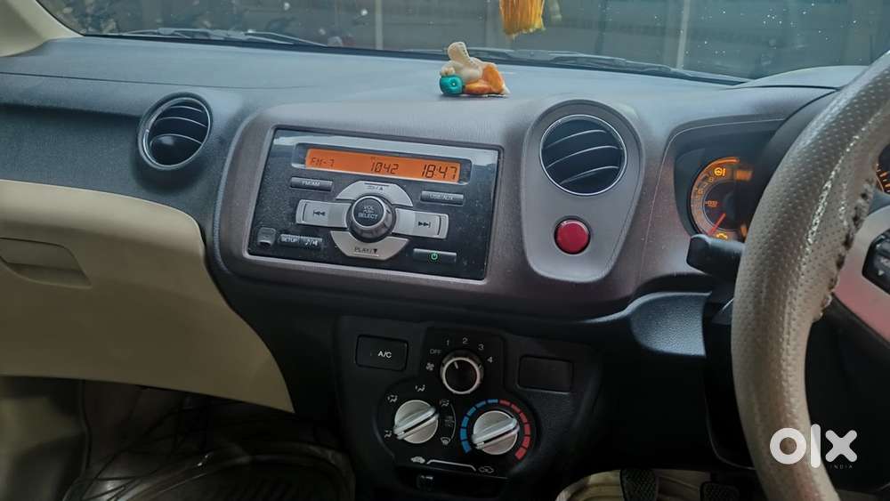 Honda Brio Petrol 2013