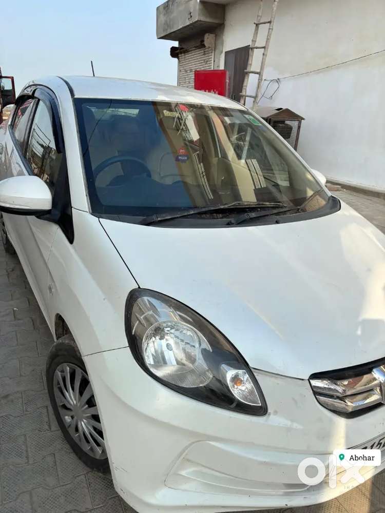 Honda Amaze 2015 Diesel Well Maintained
