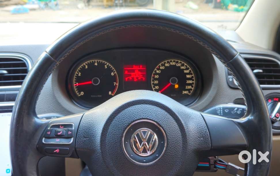 Volkswagen Vento 2010-2013 Ipl Ii Petrol Highline At, 2013, Petrol
