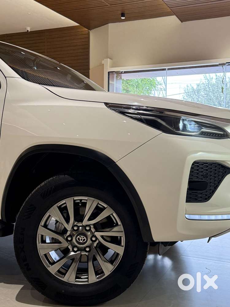 Toyota Fortuner [2021-ongoing] 2.8 2wd Diesel At, 2021, Diesel