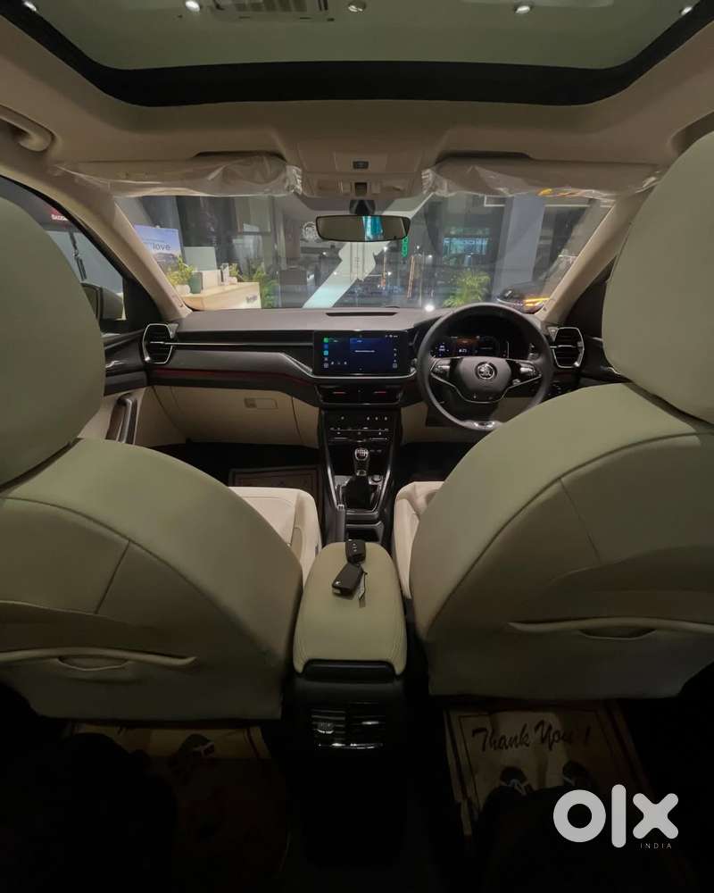 Skoda Kushaq 1.0 Tsi Style At (6 Airbags), 2026, Petrol