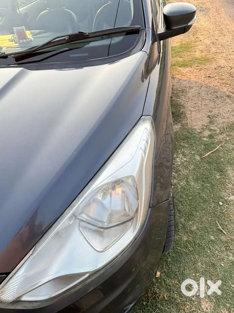 Ford Aspire Titanium Blu Diesel