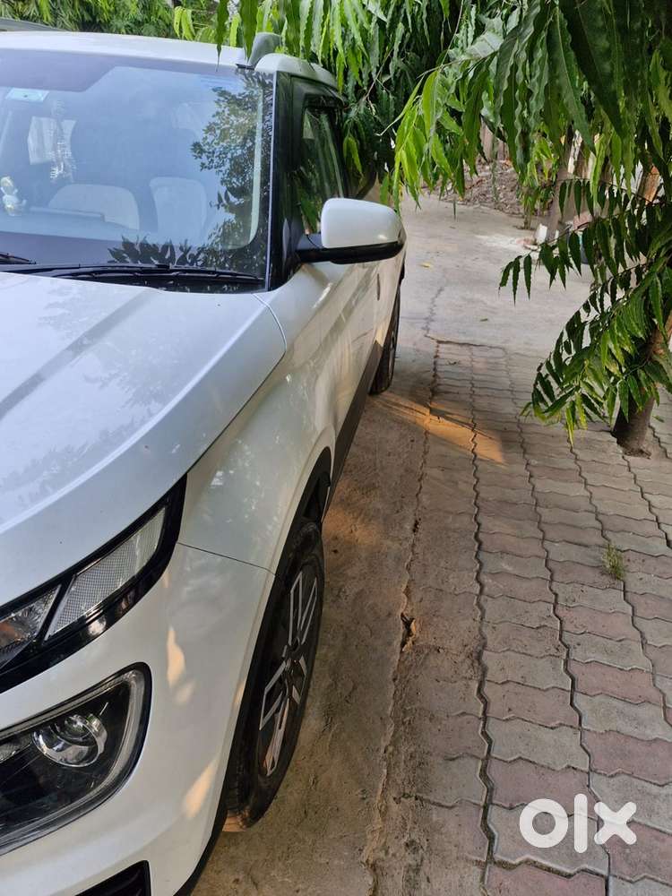 Hyundai Venue Petrol Automatic