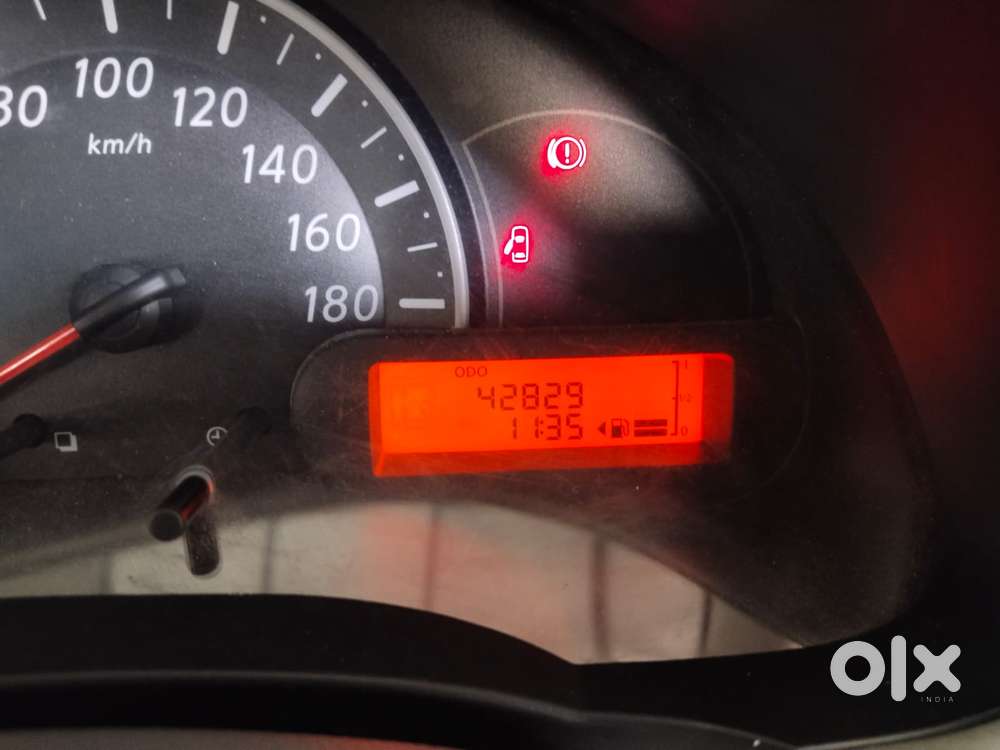 Nissan Micra 2010-2012 Xv, 2012, Petrol