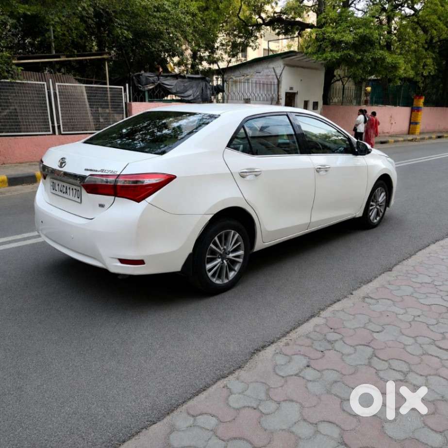Toyota Corolla Altis 2013-2017 Vl At, 2014, Petrol