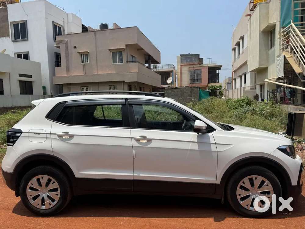 Volkswagen Taigun 2022 Petrol 23500 Km Driven