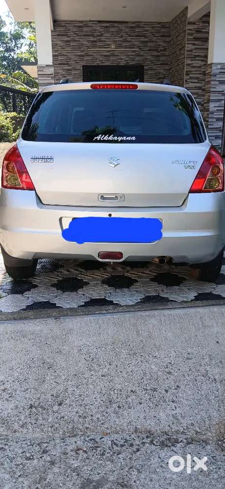 Maruti Suzuki Swift 2009 Petrol 78144 Km Driven