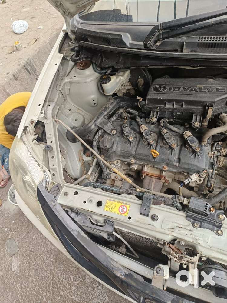 Toyota Etios Liva, 2011, Petrol